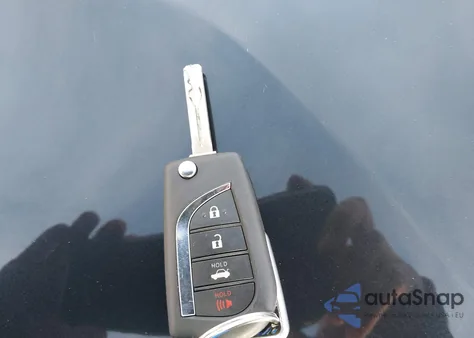 2022 Toyota Corolla Le z USA, uszkodzony, nr VIN JTDEPMAEXNJ212411